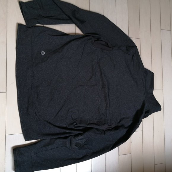 Lululemon men's jacket - Picture 6 of 6